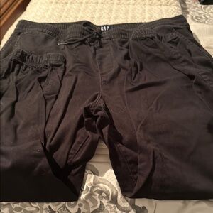 GAP woman's black cotton joggers slightly worn in excellent  condition